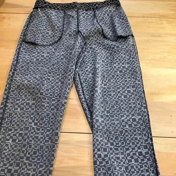 SANDRO Black/Tan Silky Straight Leg Trousers Size 6 - Picture 9 of 11